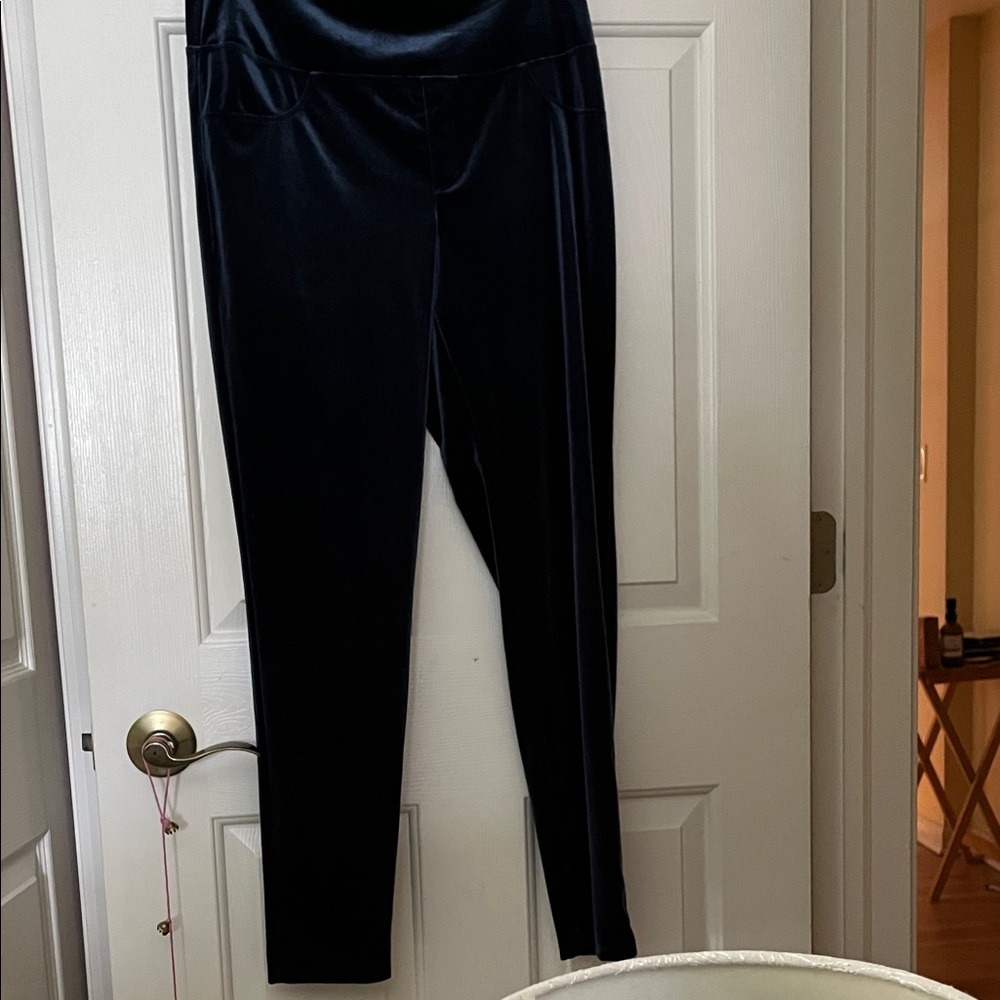 Ruby Ribbon Bue Leggings